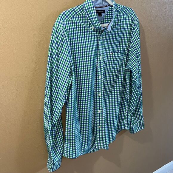 Tommy Hilfiger Men’s M Summer check blue green and white button down shirt - Picture 9 of 16